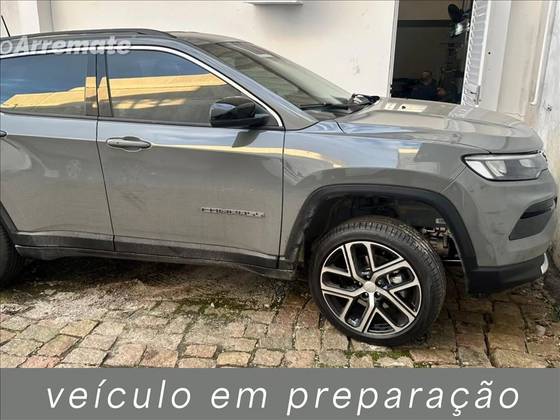 JEEP COMPASS 1.3 T270 TURBO FLEX LONGITUDE AT6 JEEP COMPASS 1.3 T270 TURBO FLEX LONGITUDE AT6